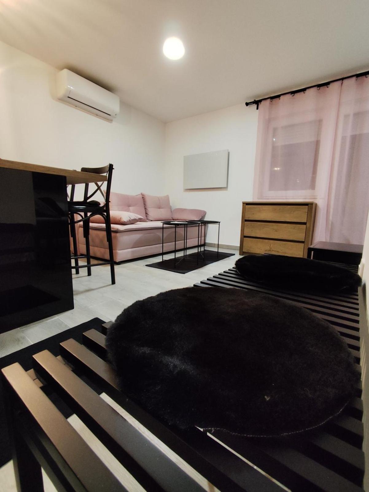 Appartamento Oniks Lipik Esterno foto